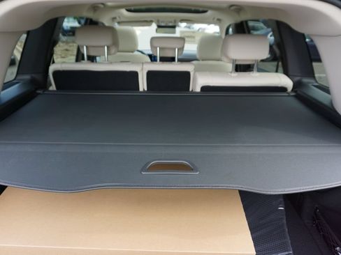 Used 2025 Mercedes-Benz GLB 250 image 50