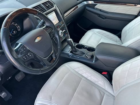 Certified 2017 Ford Explorer Platinum AWD/4WD image 12