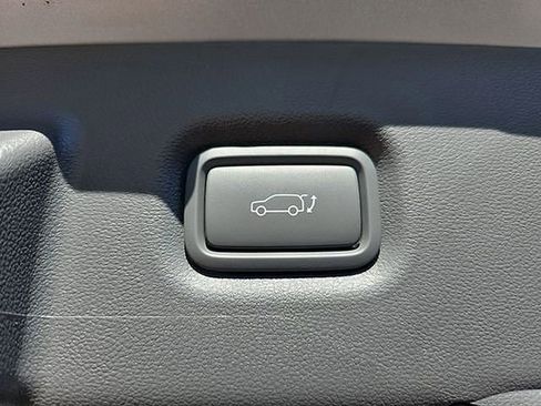 New 2026 Hyundai Ioniq 5 SEL image 24