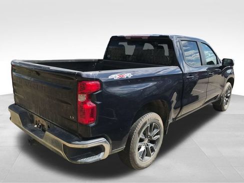 Certified 2024 Chevrolet Silverado 1500 LT AWD/4WD image 4