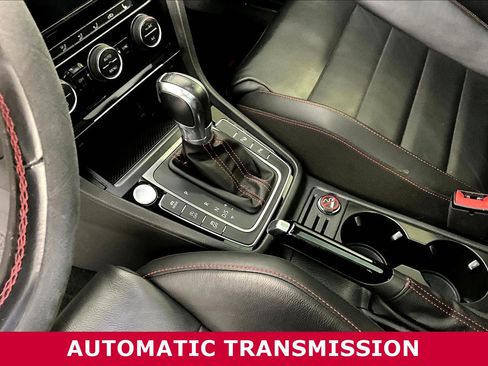 Used 2018 Volkswagen GTI Autobahn FWD image 15