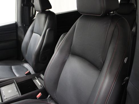 Used 2025 Honda Odyssey Sport-L image 6