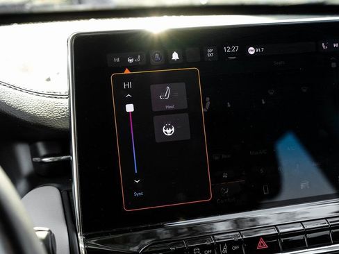 Used 2022 Jeep Compass Limited image 39