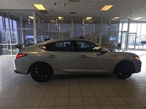 Certified 2023 Acura Integra image 9