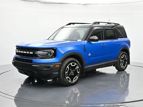 Certified 2022 Ford Bronco Sport Outer Banks w/ Tech Package image 1