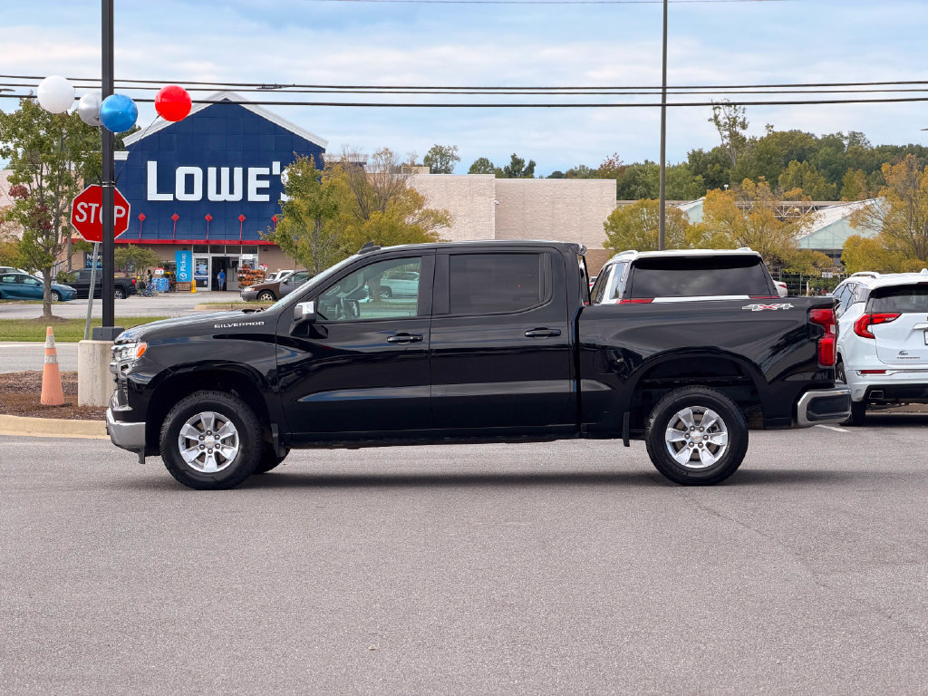 Used 2026 Chevrolet Silverado 1500 LT AWD/4WD image 4