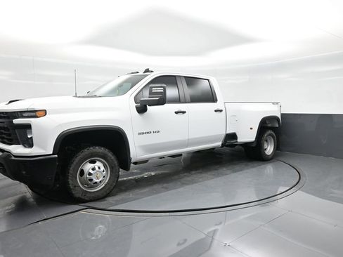 Used 2024 Chevrolet Silverado 3500 W/T w/ WT Convenience Package AWD/4WD image 1