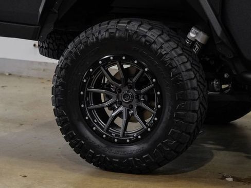 Used 2025 Jeep Gladiator Rubicon w/ Safety Group image 39