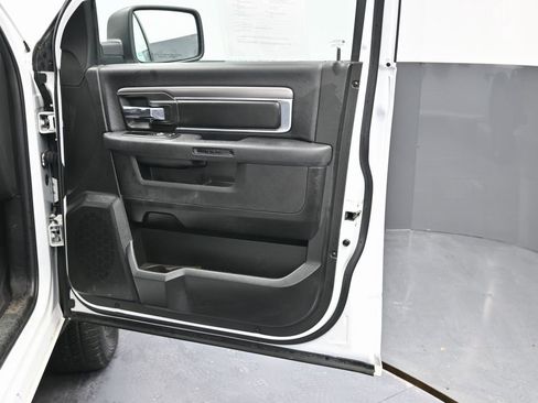 Used 2021 RAM 1500 Classic Warlock image 31