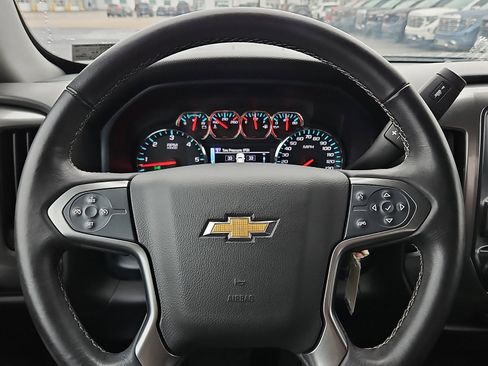 Used 2018 Chevrolet Silverado 1500 LT image 18