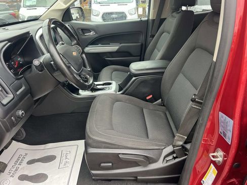 Used 2021 Chevrolet Colorado LT image 9