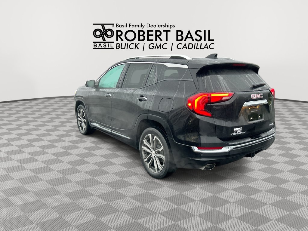 Used 2020 GMC Terrain Denali w/ Denali Premium Package AWD/4WD image 6