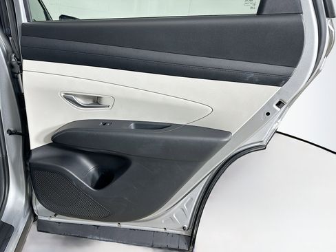 Used 2025 Hyundai Tucson SEL FWD image 29