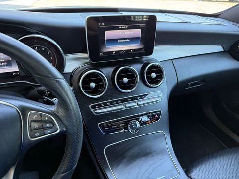 Used 2018 Mercedes-Benz C 300 Sedan image 22