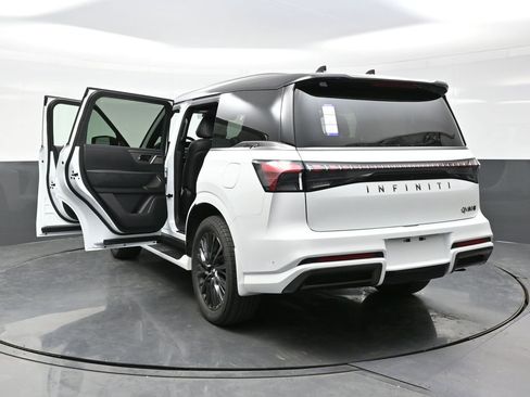 New 2026 INFINITI QX80 Autograph w/ Premium Cargo Package image 38