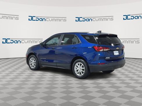 Used 2022 Chevrolet Equinox LS w/ LS Convenience Package AWD/4WD image 6