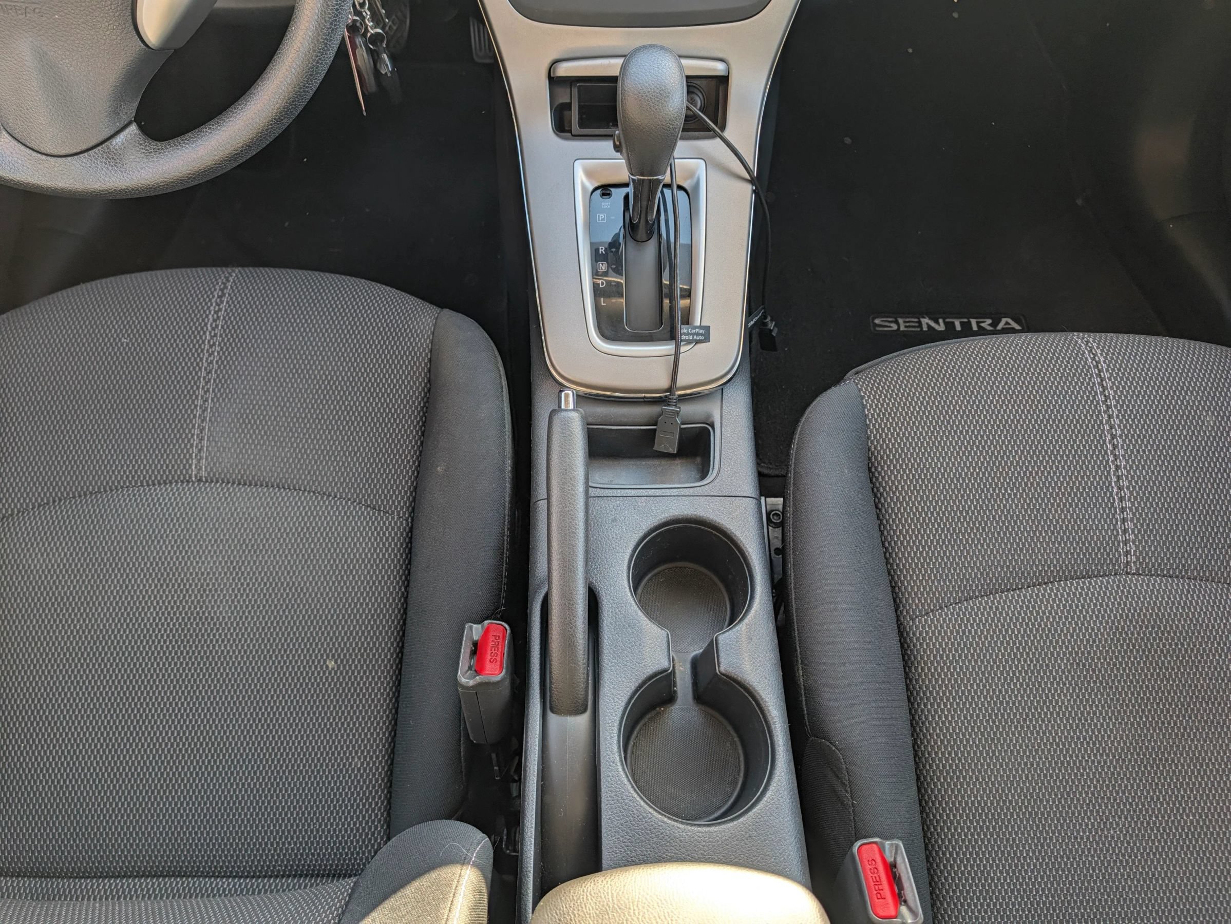 Used 2015 Nissan Sentra S FWD image 15