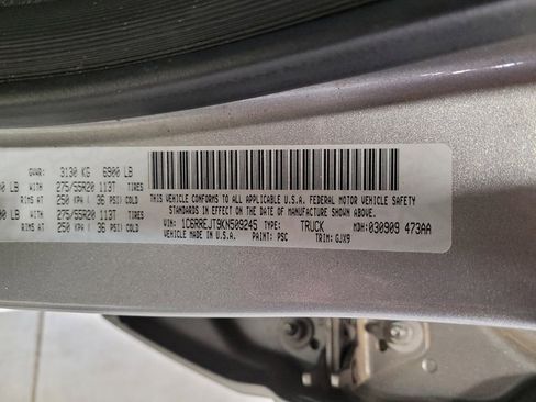 Used 2019 RAM 1500 Laramie image 33