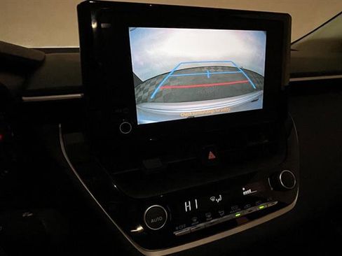 Used 2023 Toyota Corolla LE image 16