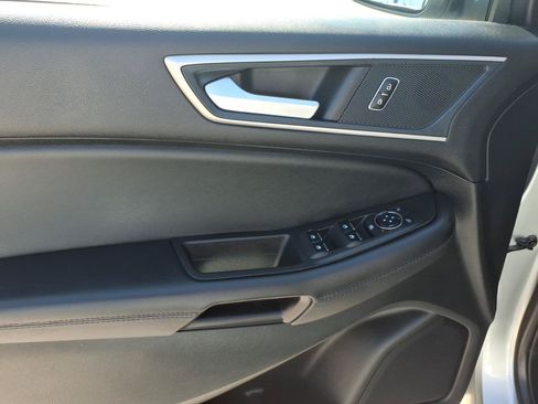 Used 2024 Ford Edge SEL AWD/4WD image 13