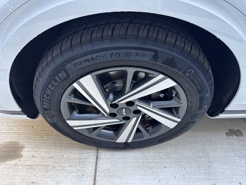 New 2026 Genesis GV70 3.5T Sport Advanced image 20