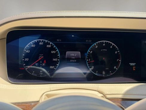 Used 2019 Mercedes-Benz S 560 Sedan image 22