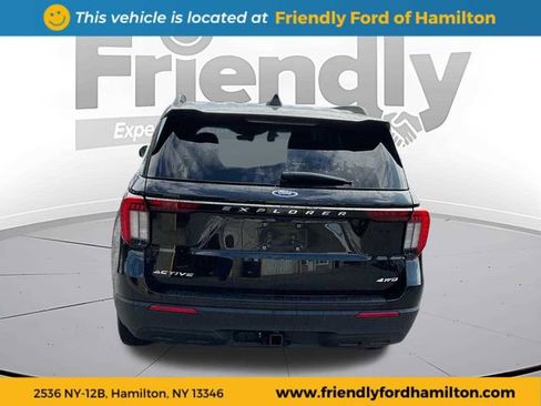 Used 2026 Ford Explorer Active AWD/4WD image 7
