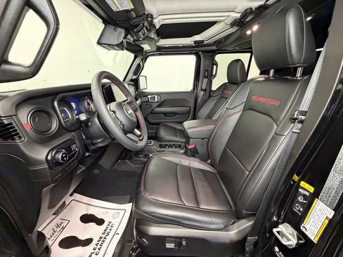 Used 2024 Jeep Gladiator Rubicon image 4