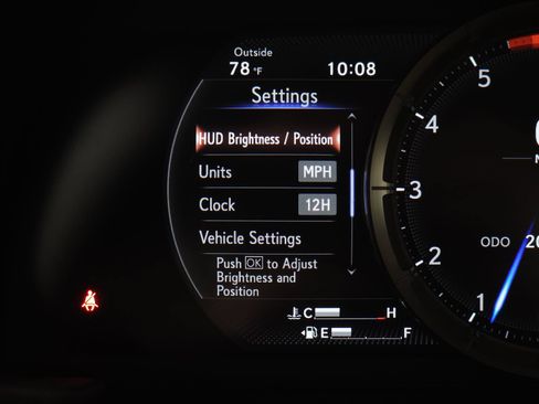 Used 2018 Lexus LC 500 Coupe w/ Touring Package RWD image 22