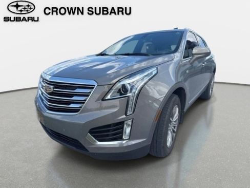 Used 2017 Cadillac XT5 FWD image 1