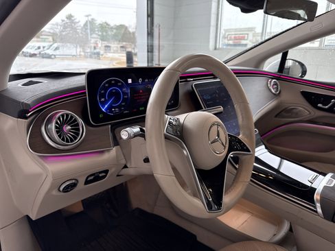 Certified 2022 Mercedes-Benz EQS 450+ EQS 450+ image 11