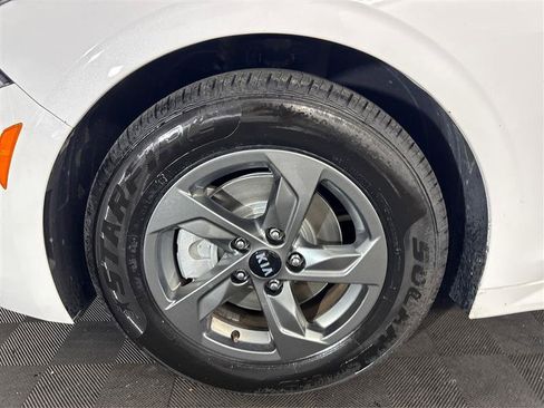 Used 2021 Kia K5 LXS image 30