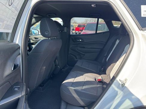 New 2026 Chevrolet Trax RS w/ Driver Confidence Package FWD image 5