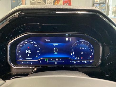 Used 2023 Chevrolet Silverado 1500 High Country w/ High Country Premium Package image 25