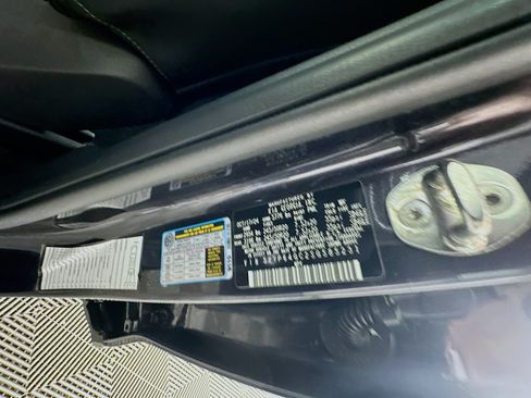 Used 2025 Kia Telluride S FWD image 12
