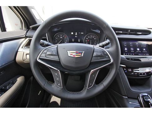 New 2025 Cadillac XT5 Premium Luxury w/ Technology Package image 13