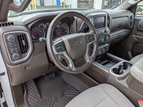 Used 2021 Chevrolet Silverado 1500 LT Trail Boss image 13