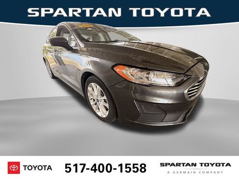 Used 2019 Ford Fusion SE FWD image 7