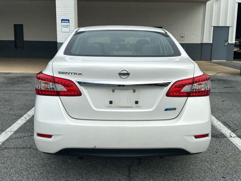 Used 2013 Nissan Sentra S FWD image 8