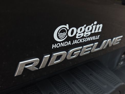 Used 2023 Honda Ridgeline RTL-E image 16