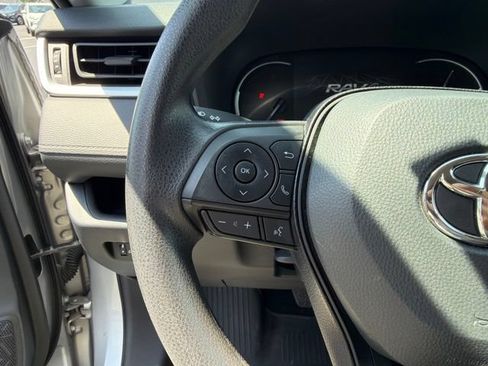 Used 2023 Toyota RAV4 LE FWD image 19