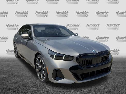 New 2027 BMW 530i w/ M Sport Package RWD image 2