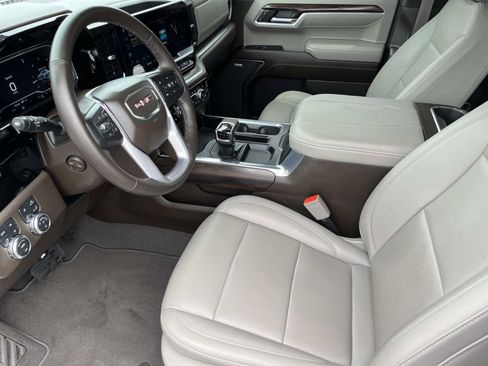 Used 2023 GMC Sierra 1500 SLT w/ SLT Premium Package AWD/4WD image 26