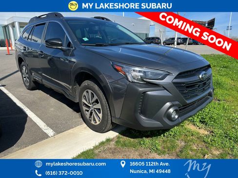 Used 2024 Subaru Outback Premium AWD/4WD image 1