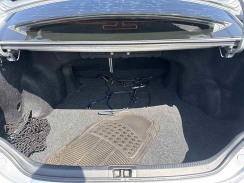 Used 2013 Toyota Camry XLE w/ Leather Pkg FWD image 14