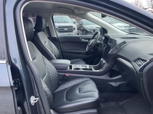 Used 2023 Ford Edge Titanium AWD/4WD image 25