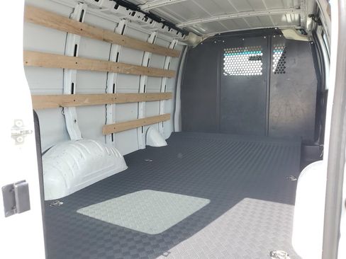 Used 2024 Chevrolet Express 2500 w/ Driver Convenience Package image 23