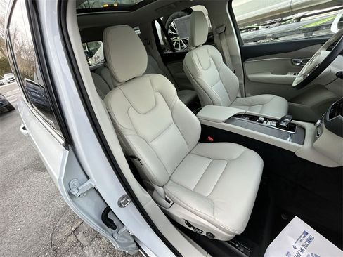 Certified 2023 Volvo XC90 B6 Plus w/ Protection Package Premier image 25
