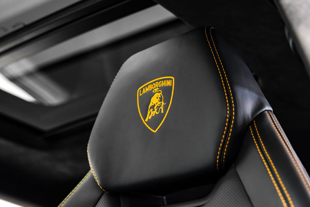 Used 2024 Lamborghini Urus S AWD/4WD image 42