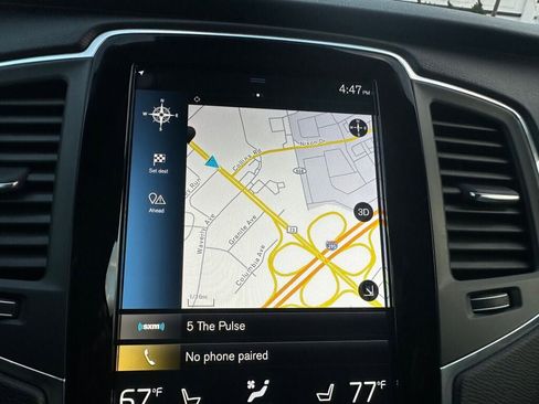 Used 2021 Volvo XC90 T6 Momentum image 16